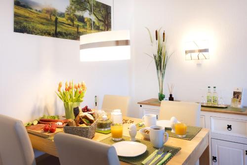 Fasilitas, FeWo Harzer Bergwind Sankt Andreasberg, Hunde willkommen, große eingezäunte Terrasse mit Gasgrill (FeWo Harzer Bergwind Sankt Andreasberg, 1 Hund bis 30Kg willkommen, große eingezaunte Terrasse mit G) in Sankt Andreasberg