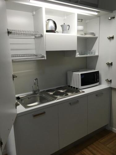 Apartments Porta Venezia - Milan downtown, Milano (foto 8)