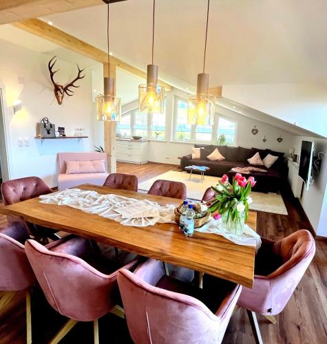 Ferienwohnung Lory mit Schlossblick · Halblech