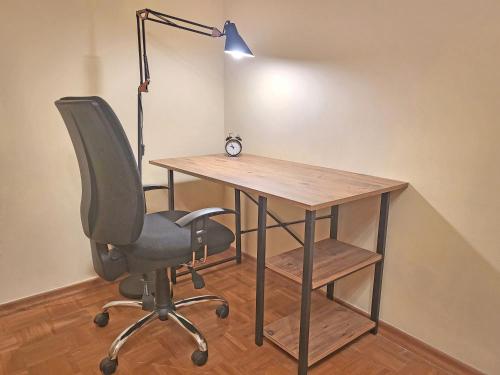 One-Bedroom Apartment image 5