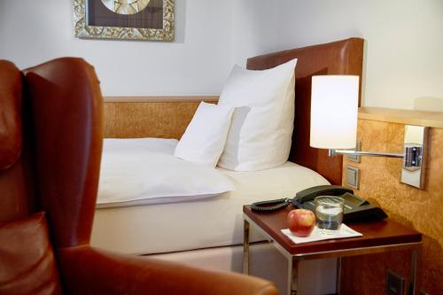 Deluxe Single Room image 8