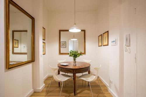 Cozy Apartment Metro A Easy Access to Rome, Roma (foto 2)