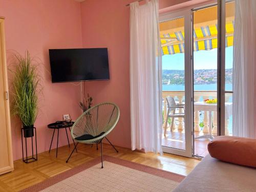 Apartment image 9