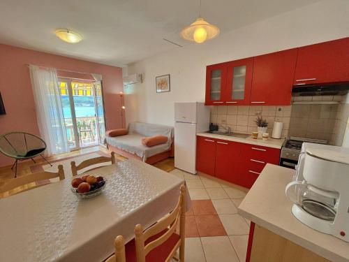 Apartment image 5