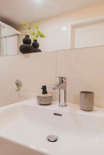 Stylish Studio in the city center, Praga (foto 5)