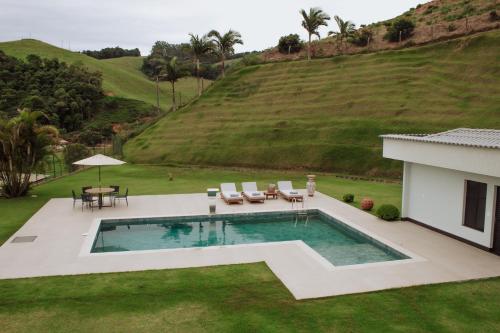 Bassein, Natural Elegance Casa Vale do Sol in Pedra Azul