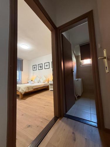 HosCincer Apartment Marot in Pilismarót