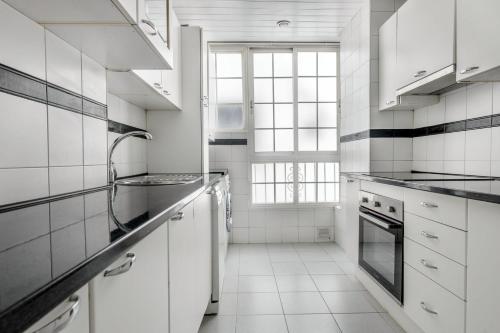 Galvany 3br w doorman nr international schools BCN-102, Barcelona (Foto 6)