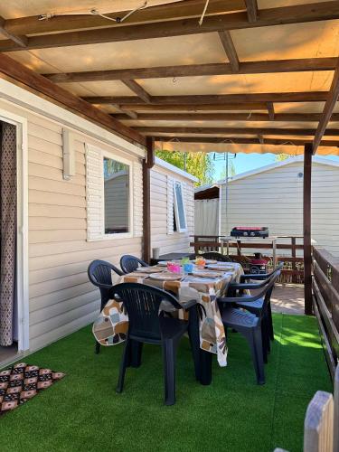 Mobil-home Elite 4-6 pers - Vias Camping La Carabasse - Location saisonnière - Vias