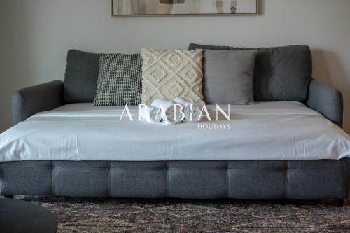 Beautiful 1BR Palm Jumeirah with Pool and Beach Access, Дубай (фото 10)