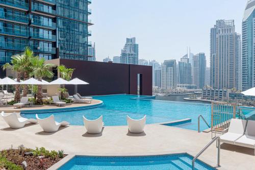 2BR Sunset View Suite -Jumeirah Living Marina Gate, Dubai (foto 4)