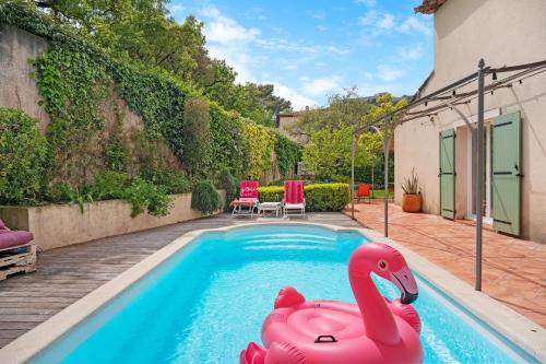 Villa with Garden View