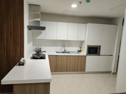 Your Dream Home Awaits in Gold Crest Mall - image 3