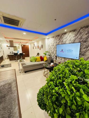 Gold Crest Mall & Residence  in Lahore