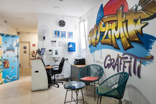No Limit Hostel Graffiti, Barcelona (fotografie 11)