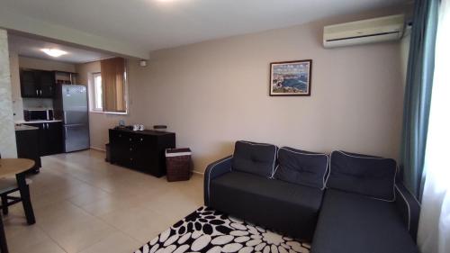 Dom-El Real Apartments 1 - Sveti Vlas - image 3
