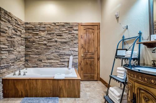 Laurel Valley Resort