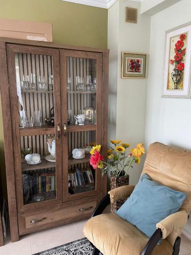 One-Bedroom Apartment with Balcony - Yasen str. Building 2 image 7