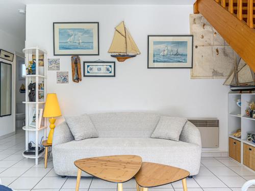 Holiday Home Ty Jeanne by Interhome gîte à louer Plage de Sables Blancs