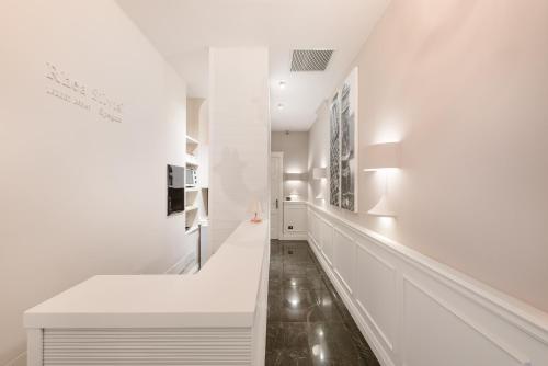 Rhea Silvia Luxury Spagna - image 5