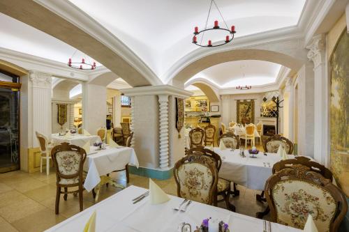 餐廳, Hotel U Zámečku Cihelny (Hotel U Zamecku Cihelny) in 卡羅維瓦利郊區