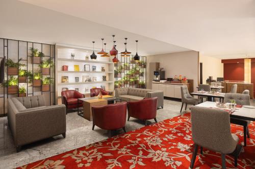 포춘 셀렉트 엑소티카, 나비 뭄바이 - ITC 호텔 그룹 멤버 - 레스토랑