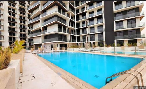 Luna Haven Retreat Luxury 1BH in JVC Dubai - image 8