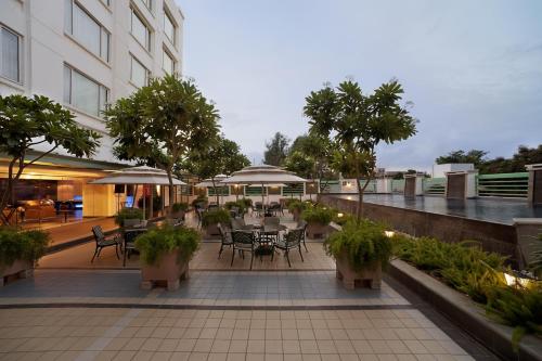 Restaurant, Radha Regent in Electronic City