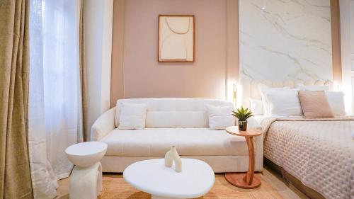 Modern Luxury Apartment Style & Serenity, Paryż