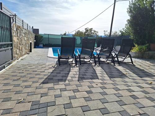 Stone holiday house Iva in Donji Vinjani