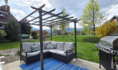 Marigold Cottage By The Pools #120 in Osoyoos, Canada