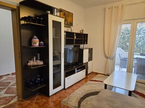 Apartment Anna in Polje