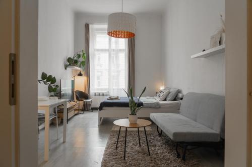 Cozy warm studio in Prague city center, Прага (фото 5)