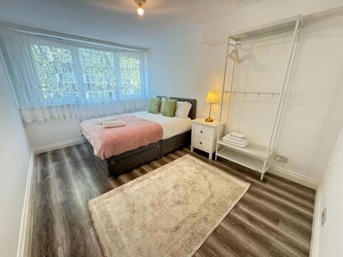 Betty Homes - Nearby Angel and HIghbury, London