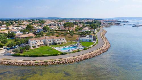 Hotel De La Pyramide Hotel de charme Villeveyrac