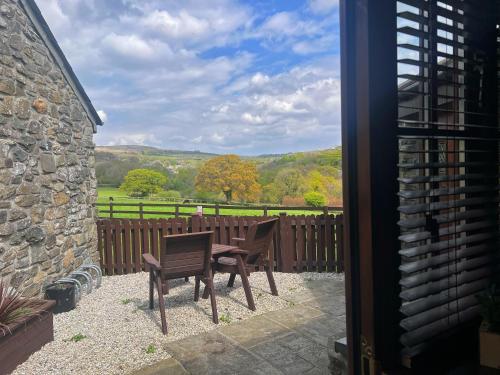 Mary Tavy Inn - Tap to explore photos