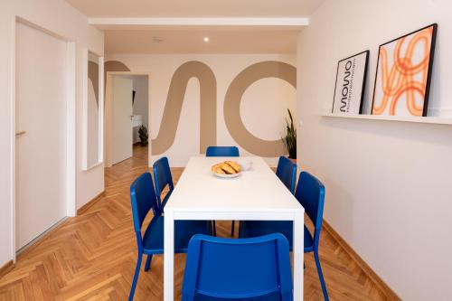 MOWO Marshall 16 - Apartmenthaus Kitzingen - großzugige Wohnungen fur je 4-8 Personen mit Balkon - Marktsteft