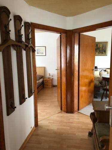 Ferienwohnung in Koblenz, nahe Uni und BWZK mit Garten in 梅特涅