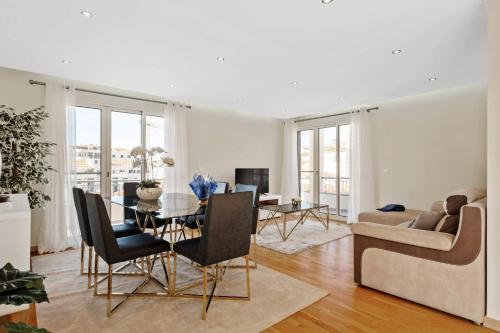Penthouse Prestige by Homie