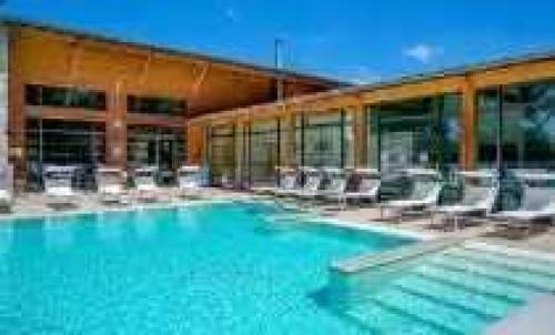 ZEcamping 4 étoiles familial hammam bain à remous et sauna