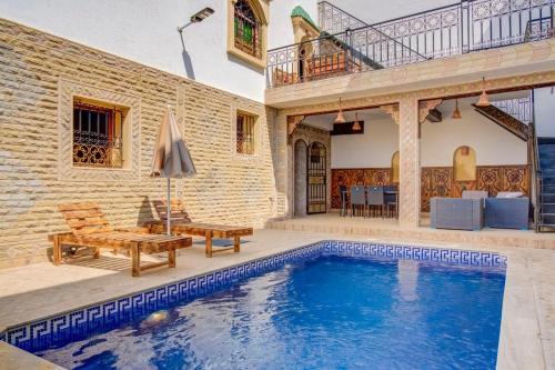 Berber riad with private pool, Aourir