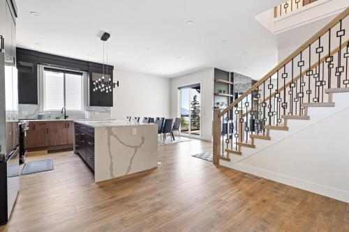 景觀, Stylish Retreat in Agassiz with Scenic Views in 哈里森米爾斯