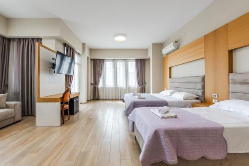 Antik Hotel in Durres