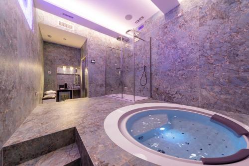 San Carlo Suite Room Type - Executive Suite with Spa