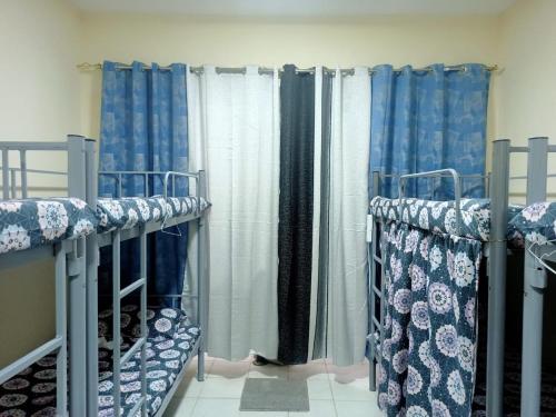 Rovers Boys Hostel Dubai Near Gold Souq Metro