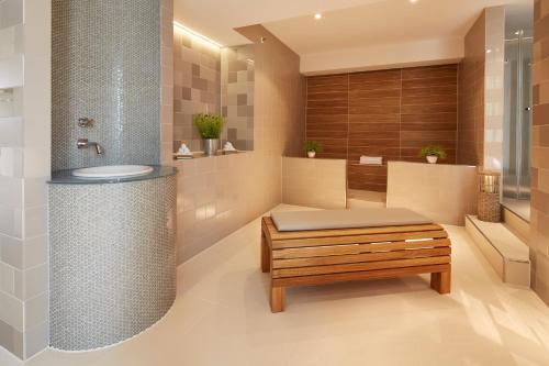 Steigenberger Hotel Am Kanzleramt - image 5