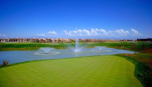 Two-Bedroom Apartment room in Prestigia golf