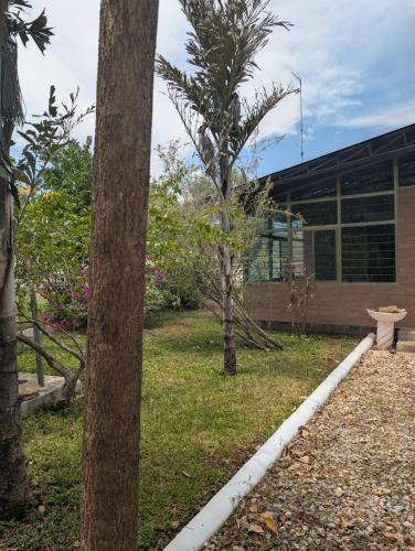 Los Cedros Uayamon