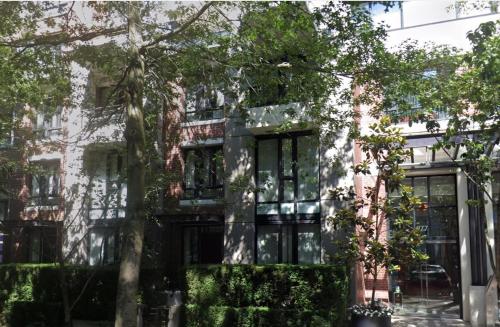 Discover Tranquility in this 2 bed townhouse - image 4