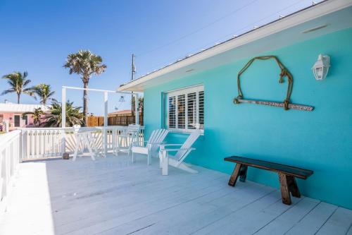 Castaway Cottage paradise at the beach! in 印第亞蘭提